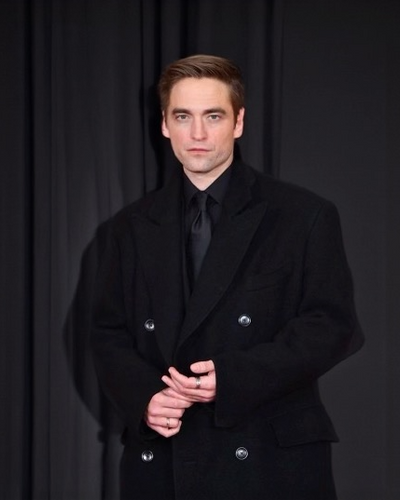 Robert Pattinson
