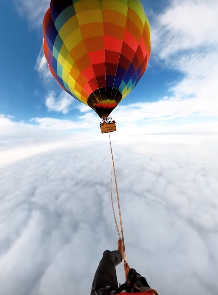 World Records for the Highest Highline Ever Walked and Slackline Walking Rope