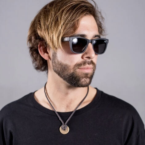 The Sloan - Polarized / Black Non-Polarized / Black Polarized / Blue Polarized / Red Polarized / Green