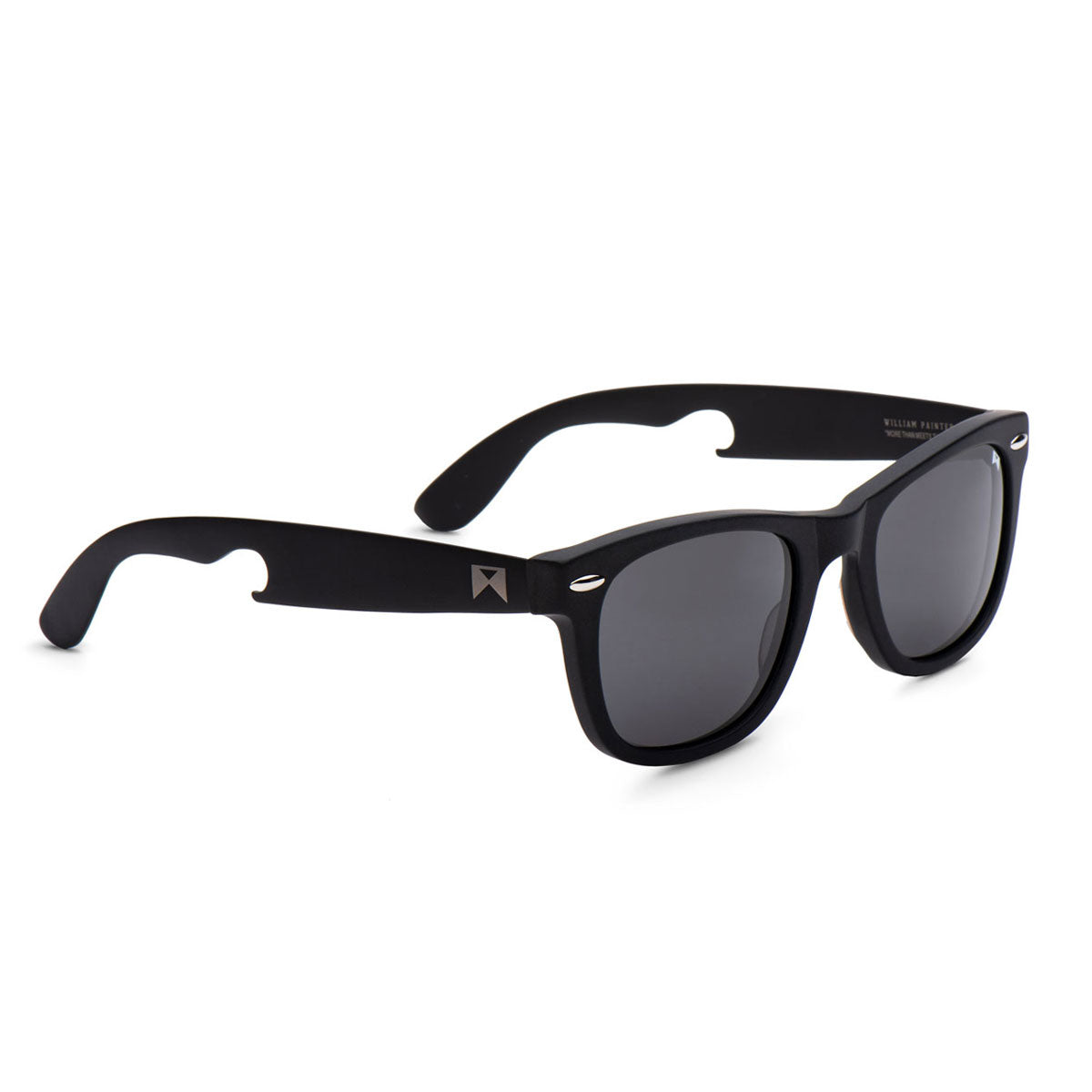 hero angle Black